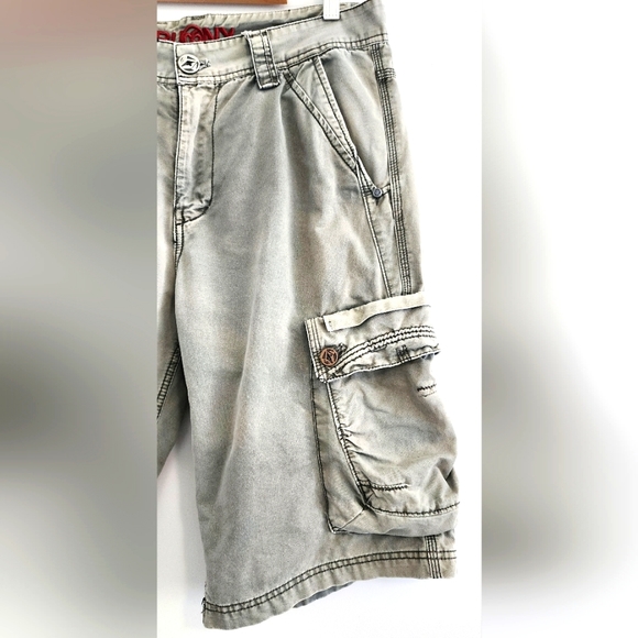 FUBU Men Short Cargo Size 34 Grey Button Zipper Pockets Cotton - Picture 4 of 9